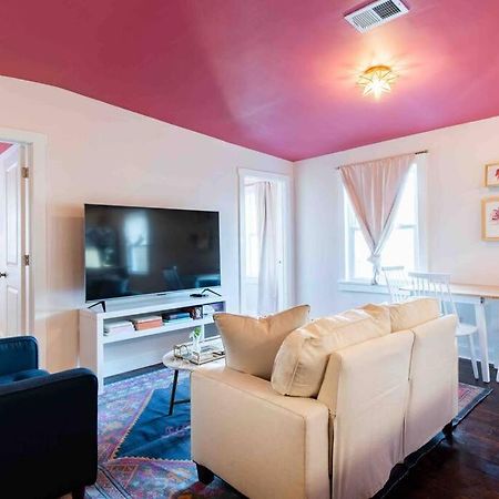 Blush And Bashful Germantown Two Bedroom Apartment Louisville Kültér fotó