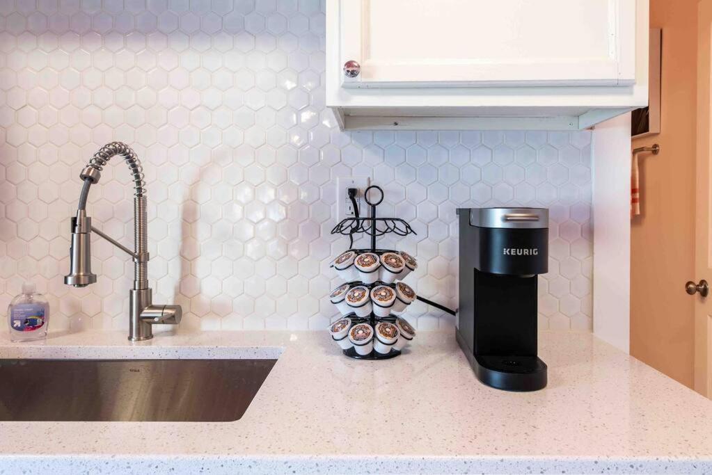 Blush And Bashful Germantown Two Bedroom Apartment Louisville Kültér fotó