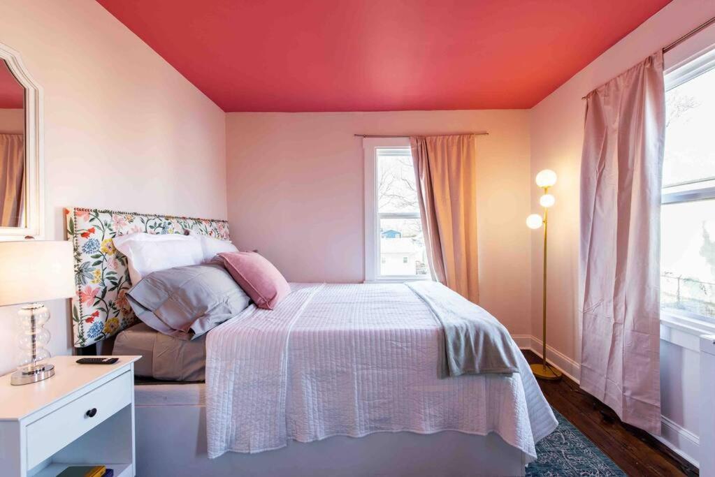 Blush And Bashful Germantown Two Bedroom Apartment Louisville Kültér fotó